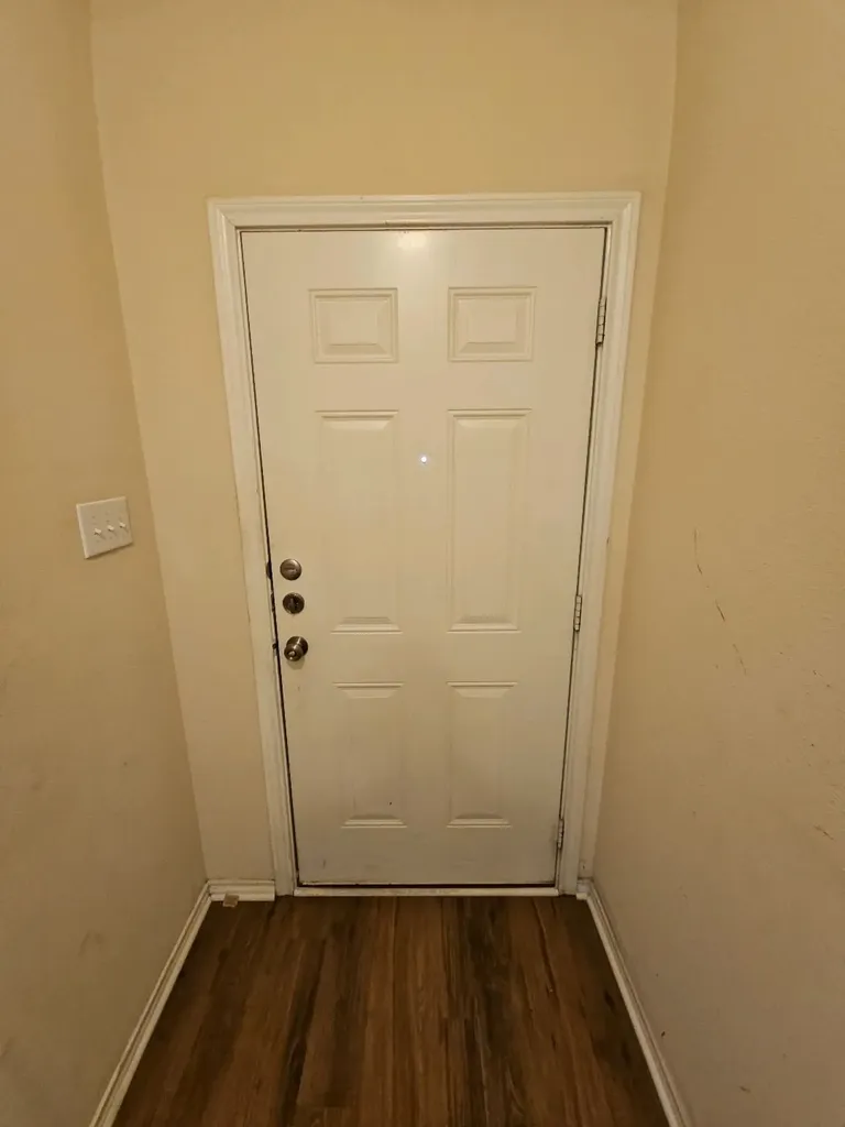 1928 Alanbrook Drive Fort Worth TX 76140