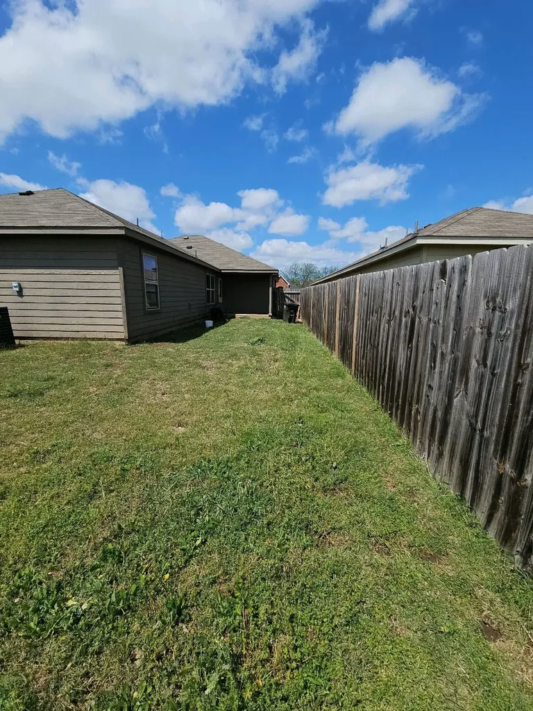1928 Alanbrook Drive Fort Worth TX 76140