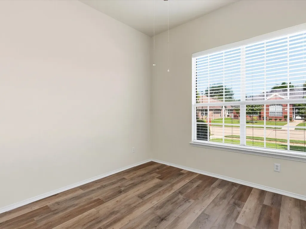 3860 Gillespie Drive Carrollton TX 75010