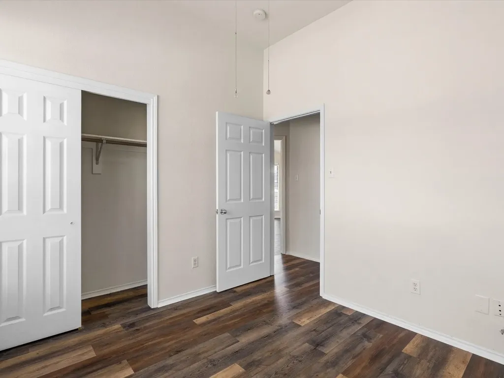 3860 Gillespie Drive Carrollton TX 75010