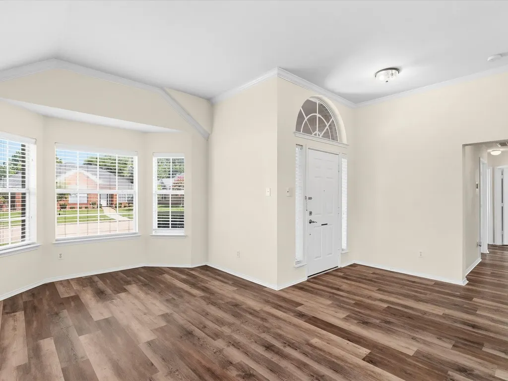 3860 Gillespie Drive Carrollton TX 75010