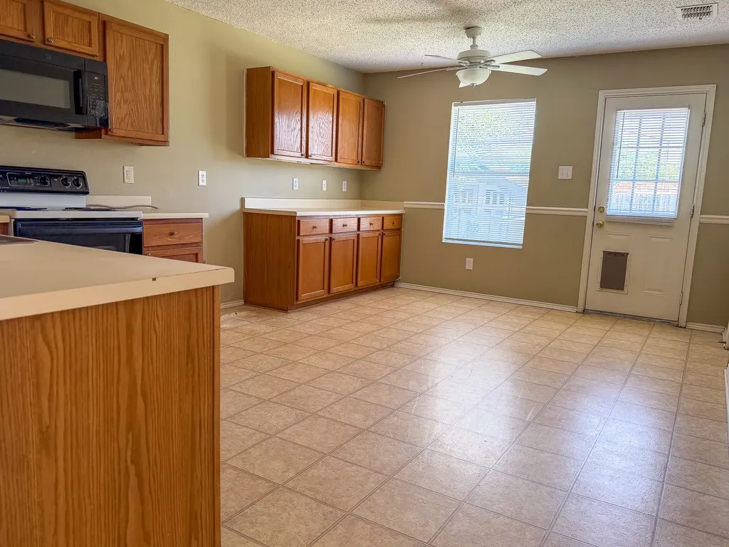 1109 Silent Star Lane Denton TX 76210