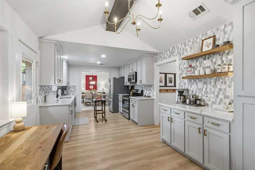 2209 Glen Forest Lane Plano TX 75023