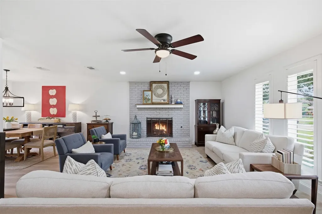 2209 Glen Forest Lane Plano TX 75023