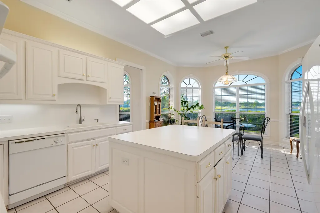 100 Clearview Drive Bullard TX 75757