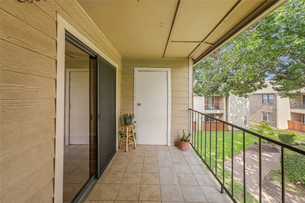 4748 Old Bent Tree Lane Dallas TX 75287