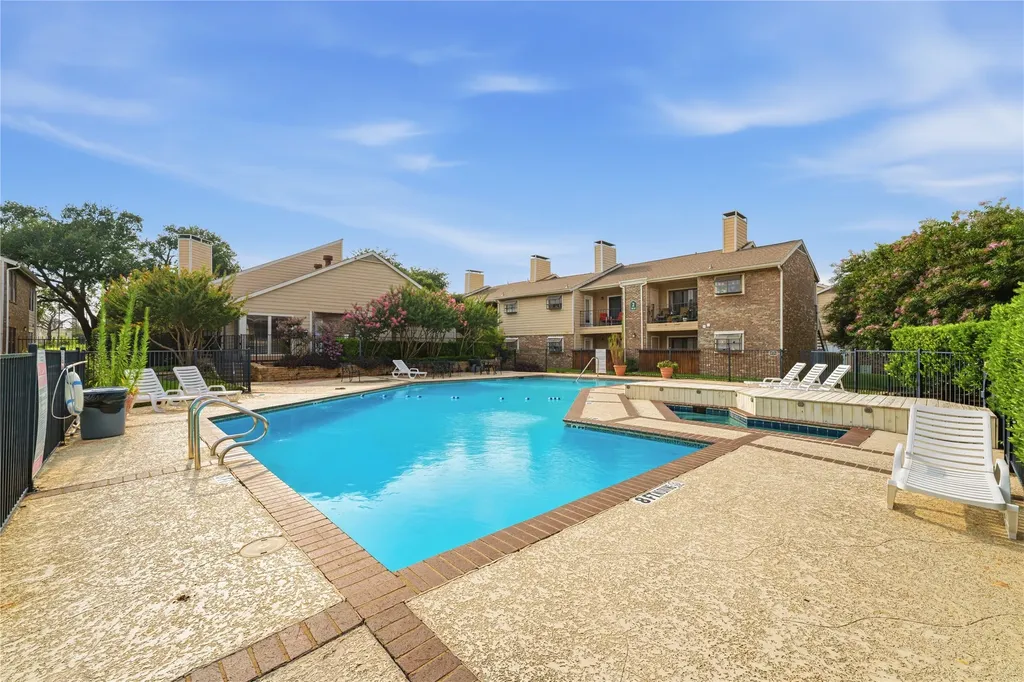 4748 Old Bent Tree Lane Dallas TX 75287
