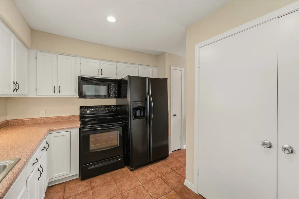 4748 Old Bent Tree Lane Dallas TX 75287