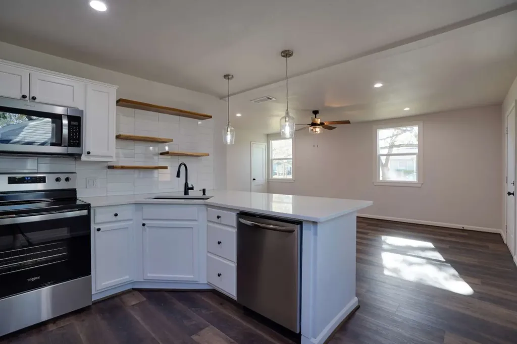 2509 Littlepage Street Fort Worth TX 76107