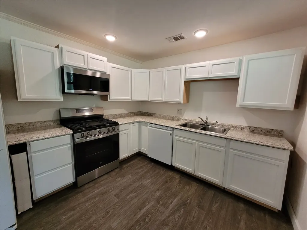 6017 Yeary Street Lake Worth TX 76135