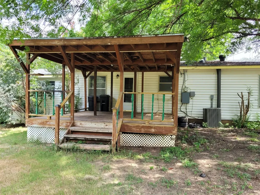 6017 Yeary Street Lake Worth TX 76135