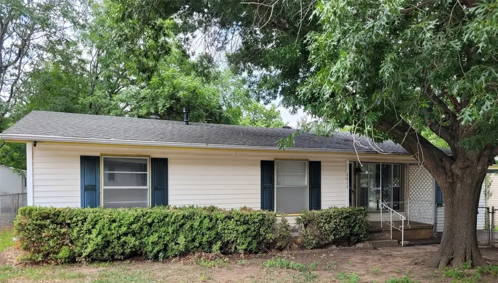 6017 Yeary Street Lake Worth TX 76135