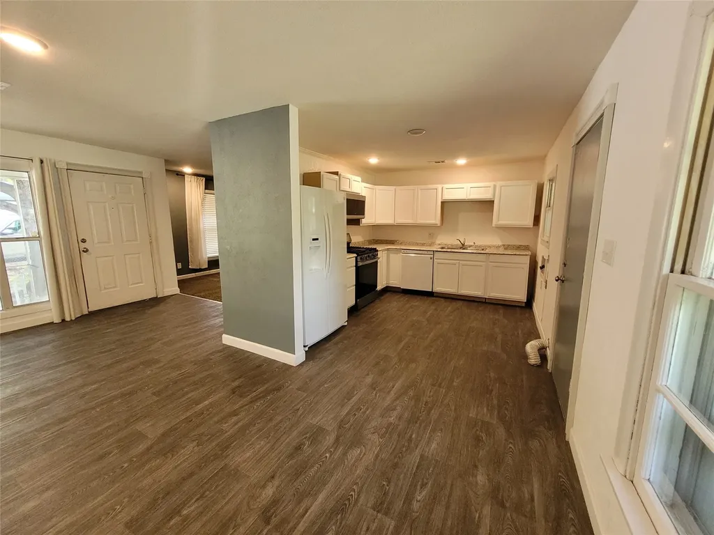 6017 Yeary Street Lake Worth TX 76135
