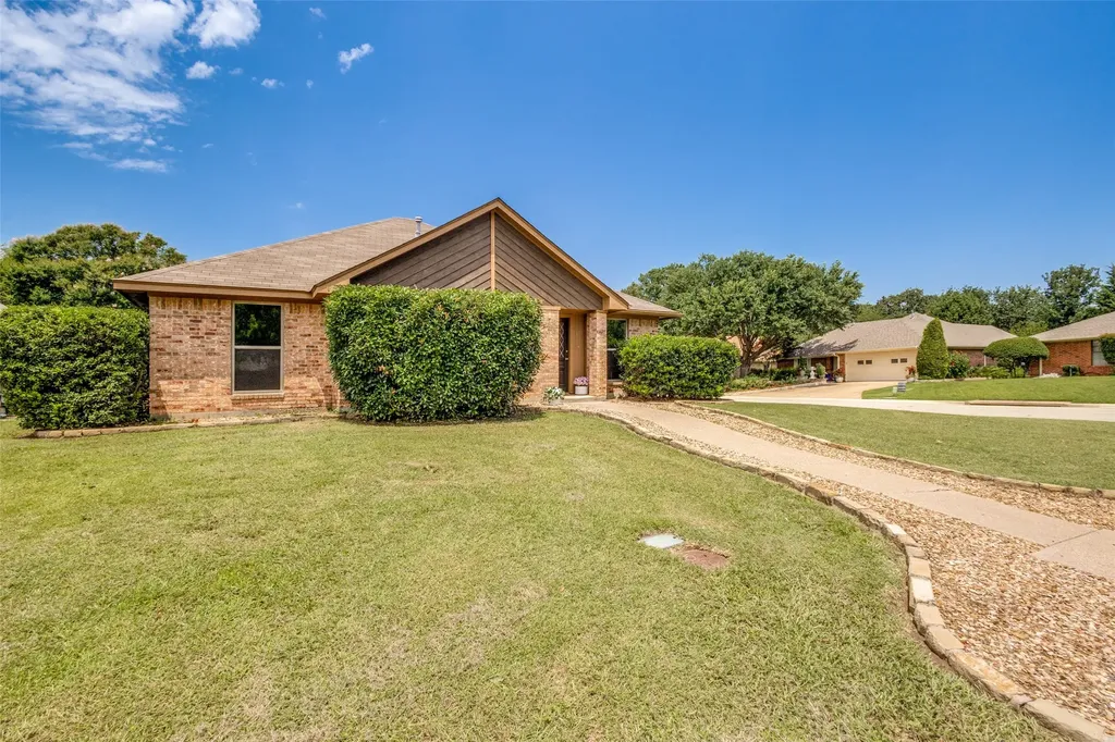 1425 Misty Hollow Street Denton TX 76209