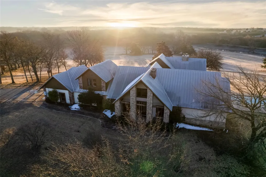 1922 A Bethel Cannon Road Whitewright TX 75491