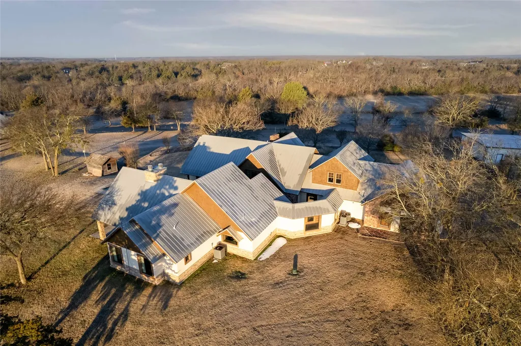1922 A Bethel Cannon Road Whitewright TX 75491