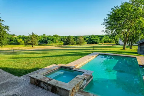 1922 A Bethel Cannon Road Whitewright TX 75491