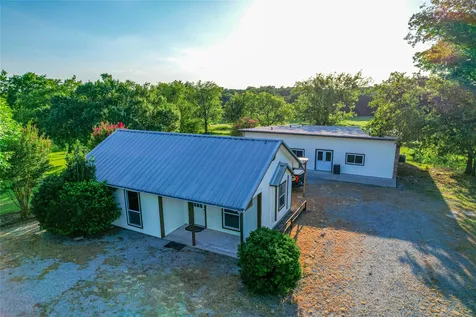 1922 A Bethel Cannon Road Whitewright TX 75491
