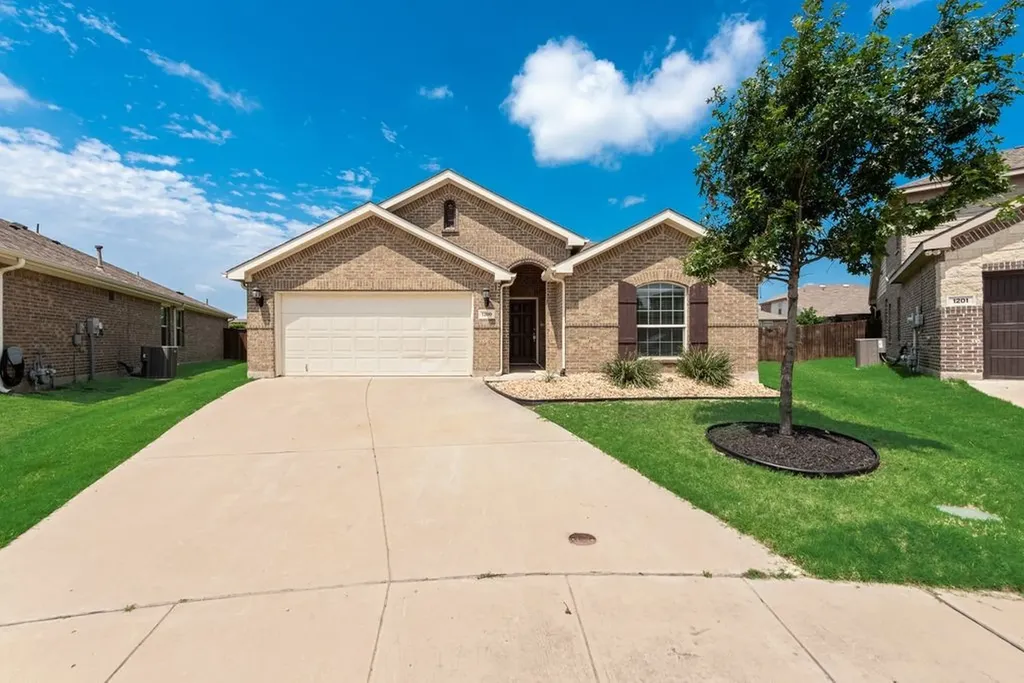 1200 Kanata Court Fort Worth TX 76131