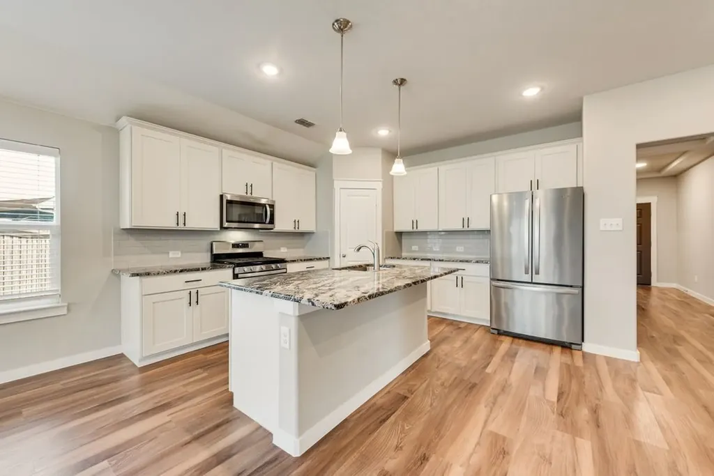 1200 Kanata Court Fort Worth TX 76131