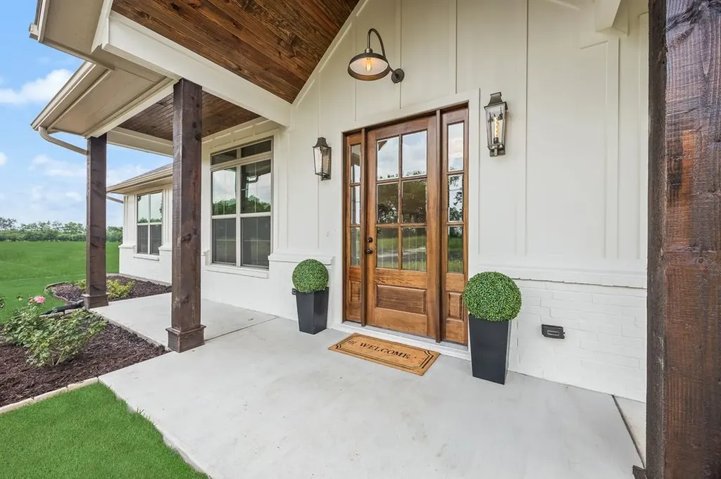 120 Quail Run Court Decatur TX 76234