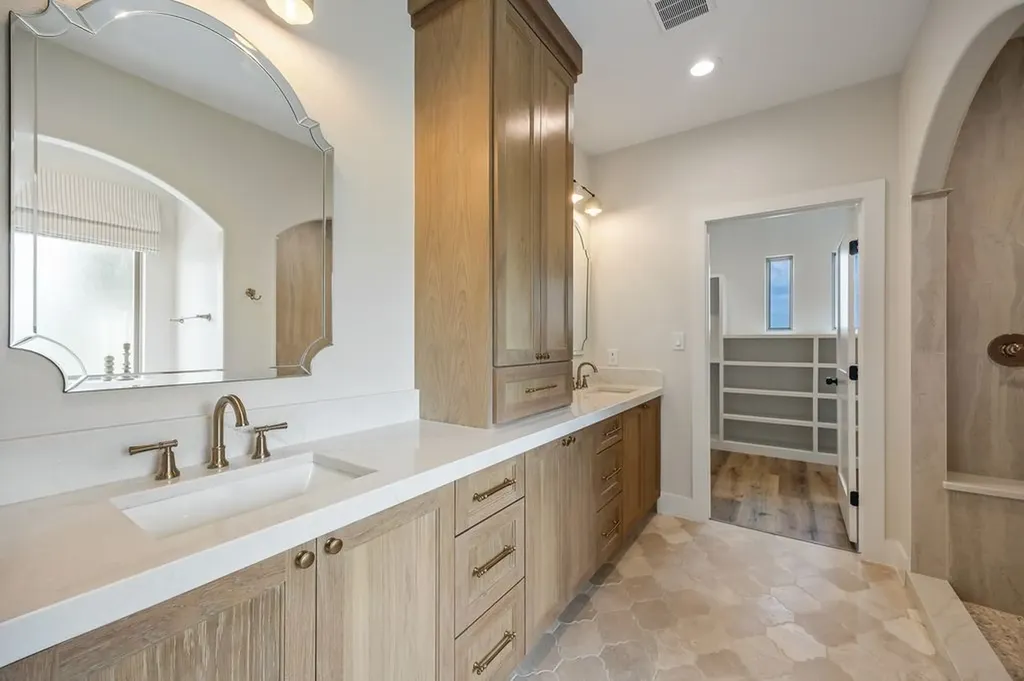 120 Quail Run Court Decatur TX 76234