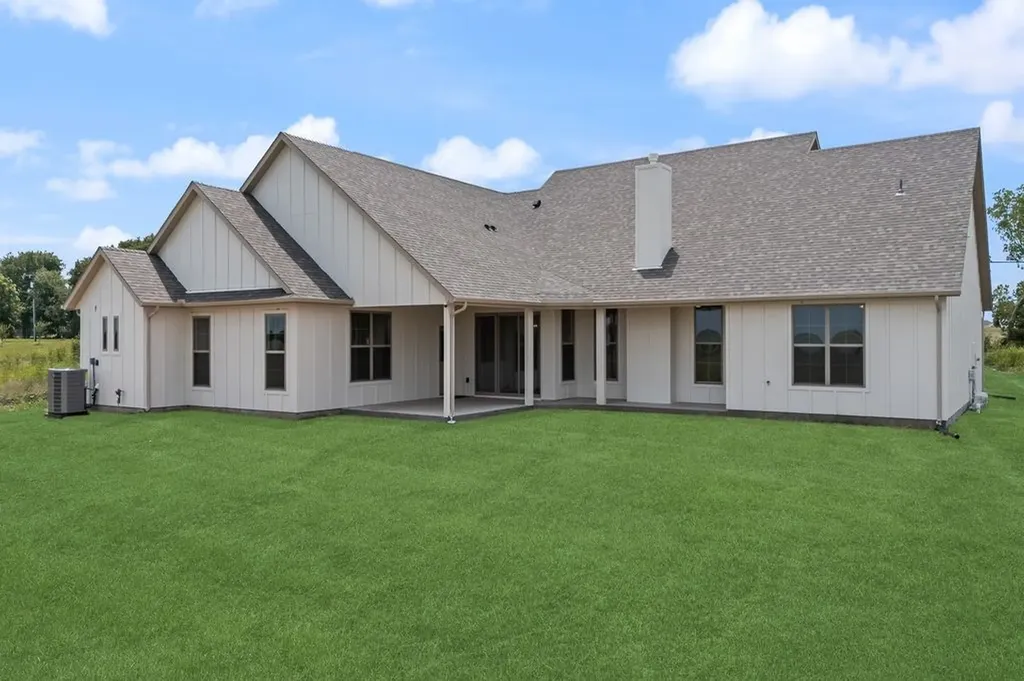 120 Quail Run Court Decatur TX 76234