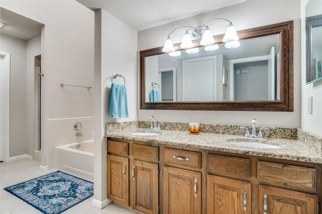 1028 Signal Ridge Place Rockwall TX 75032