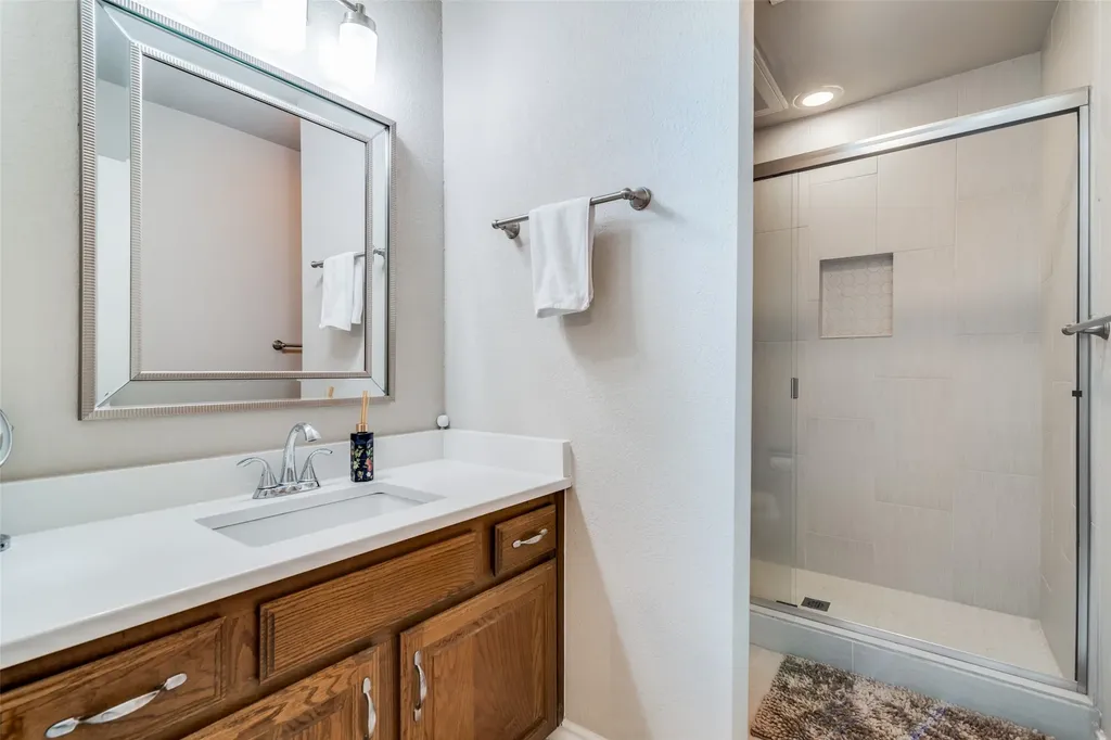 1028 Signal Ridge Place Rockwall TX 75032