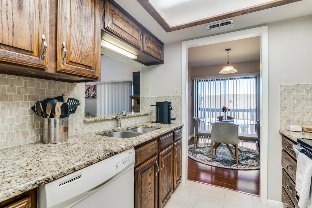 1028 Signal Ridge Place Rockwall TX 75032