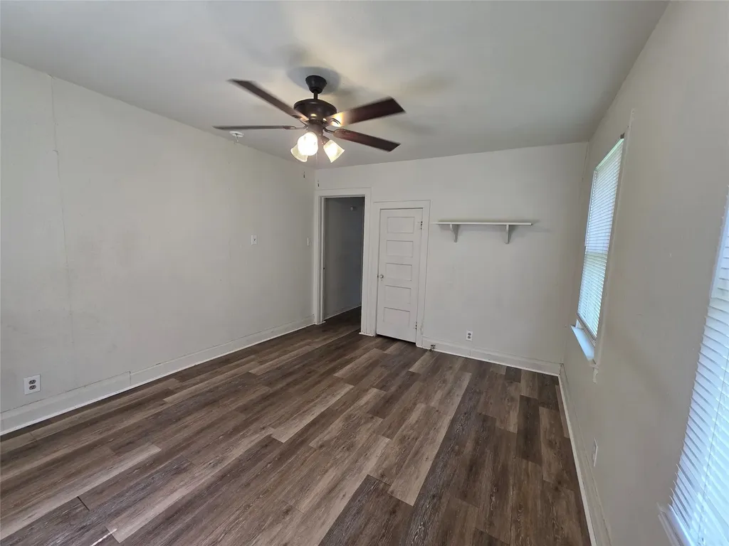 1315 N Robinson Street Cleburne TX 76031