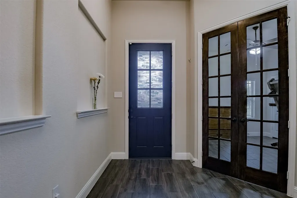 173 Hackney Street Waxahachie TX 75165