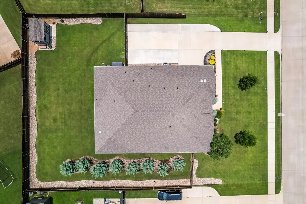173 Hackney Street Waxahachie TX 75165