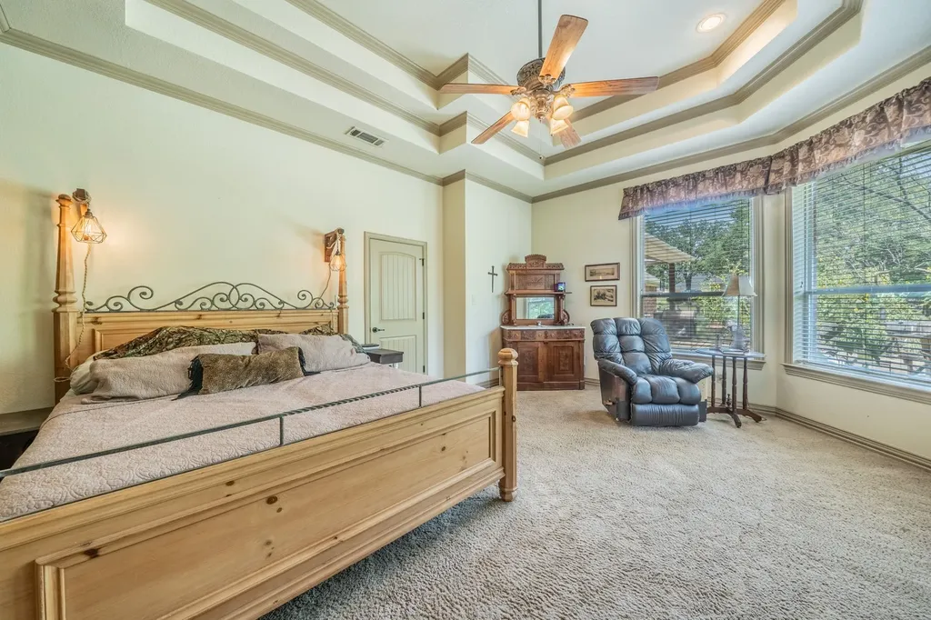 109 Overton Ridge Circle Weatherford TX 76088