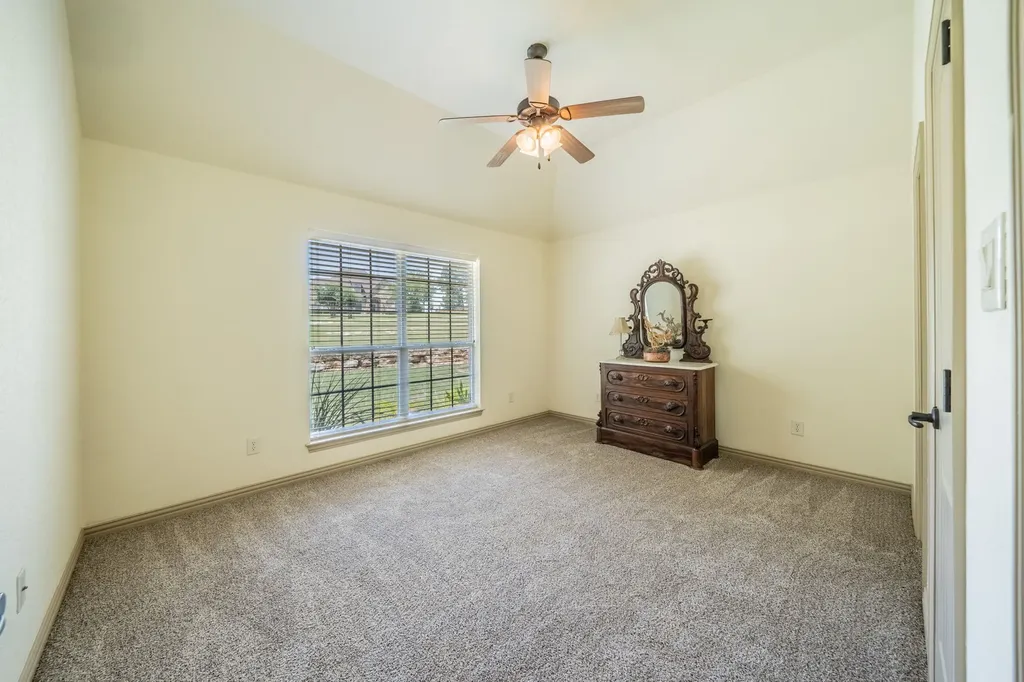 109 Overton Ridge Circle Weatherford TX 76088
