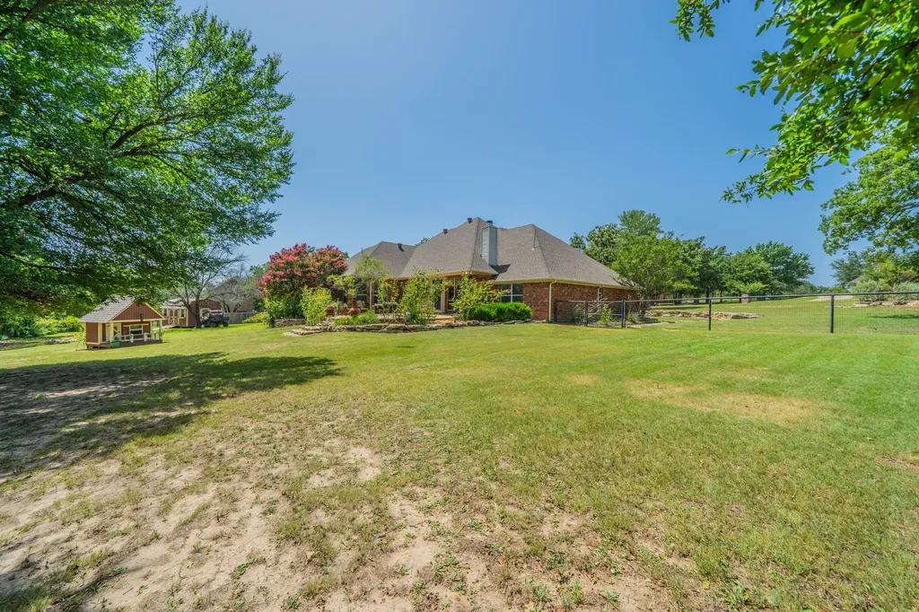 109 Overton Ridge Circle Weatherford TX 76088
