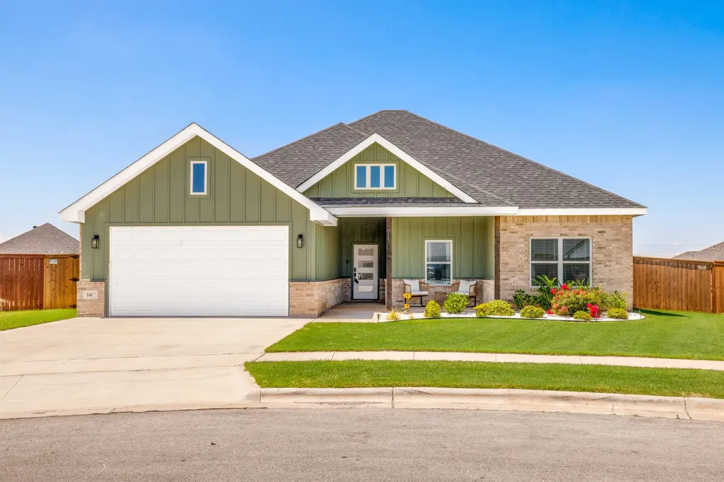 141 Moon Beam Path Abilene TX 79602