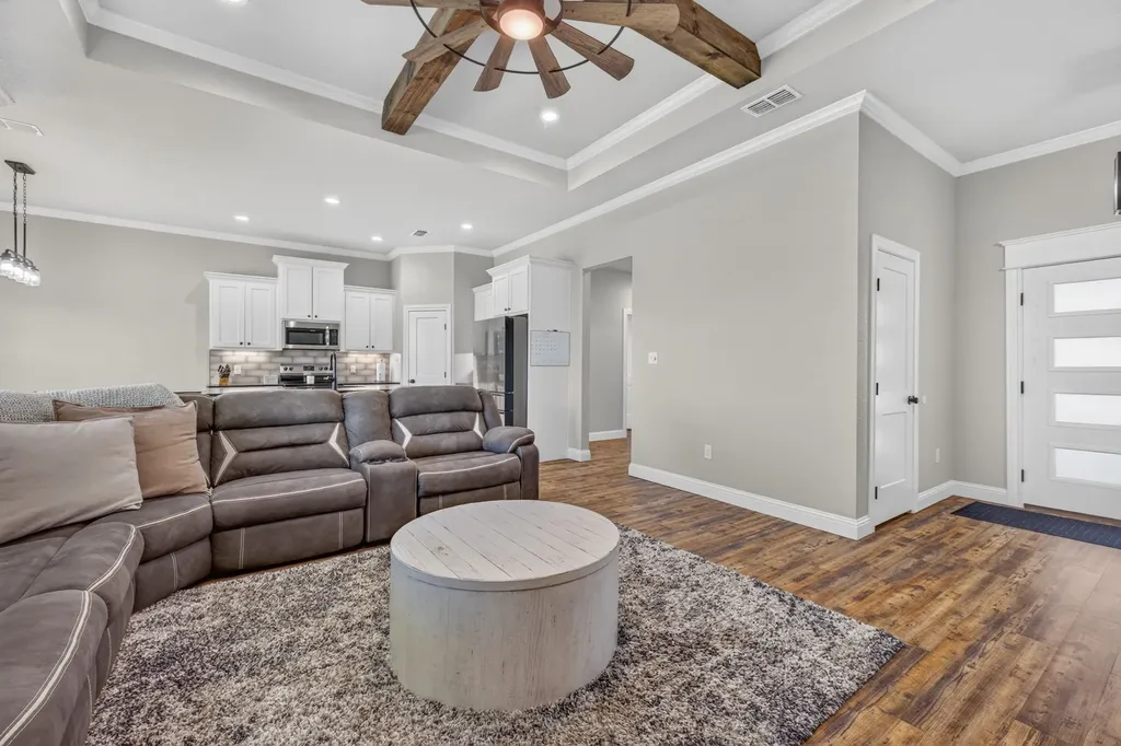 141 Moon Beam Path Abilene TX 79602