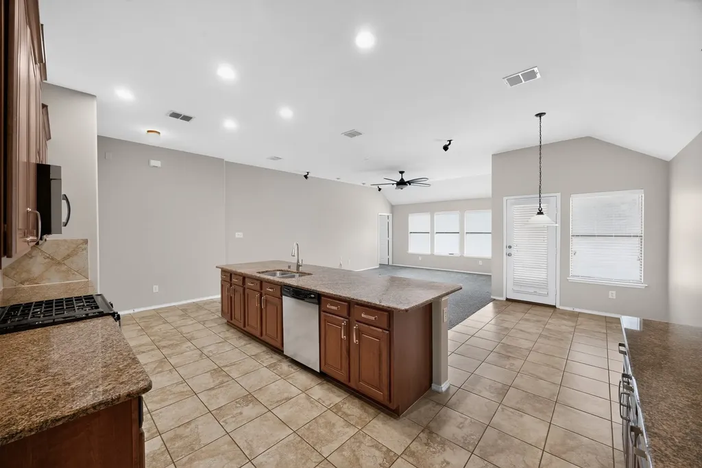 312 Blackhaw Drive Fate TX 75087