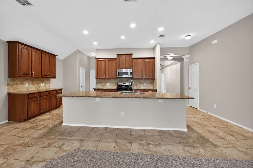 312 Blackhaw Drive Fate TX 75087