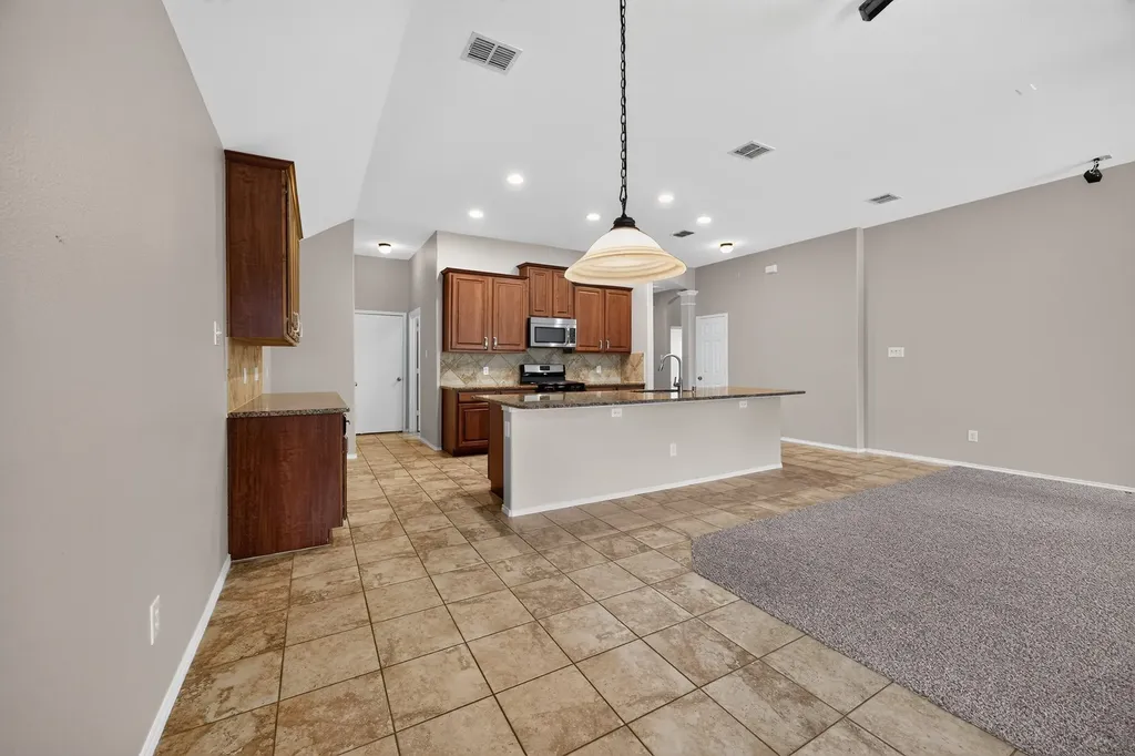 312 Blackhaw Drive Fate TX 75087