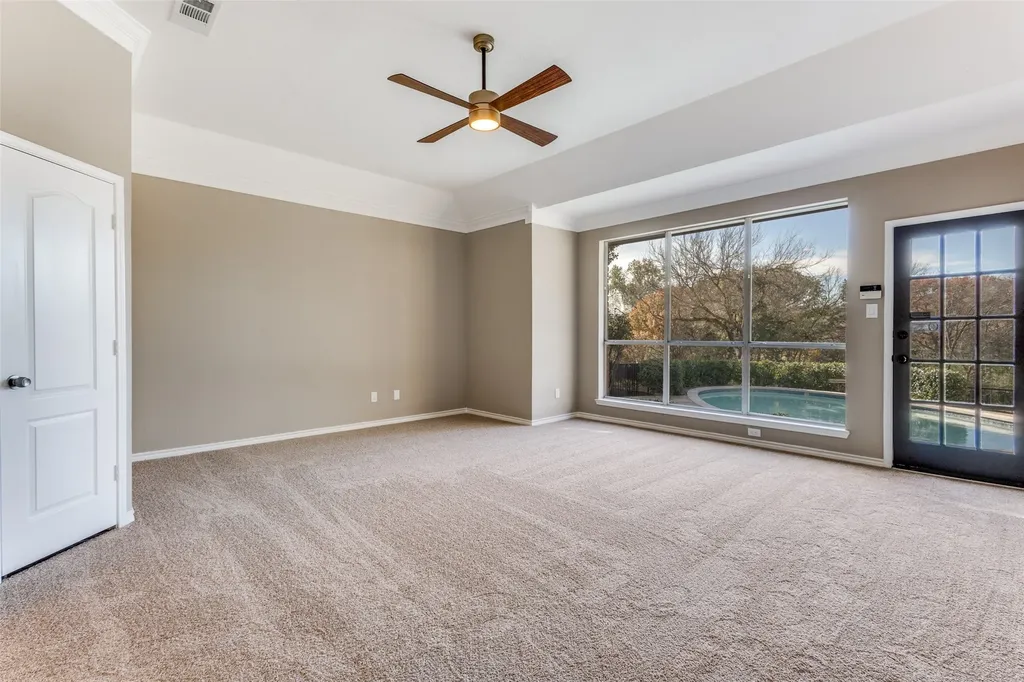 2822 Roundrock Mckinney TX 75072