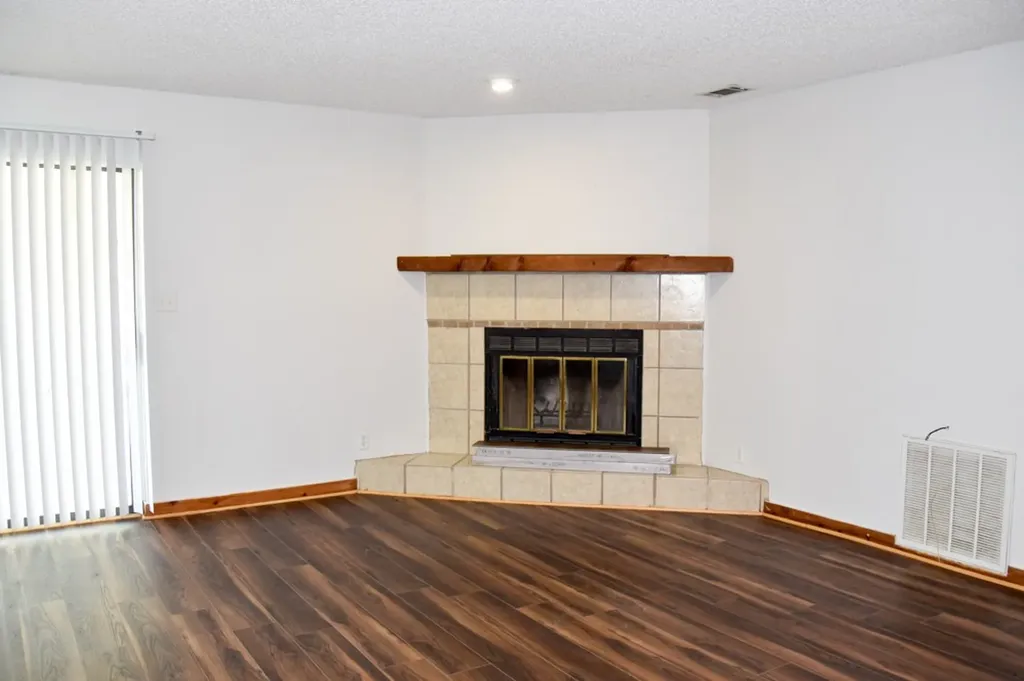 149 Private Road 1509 Runaway Bay TX 76426