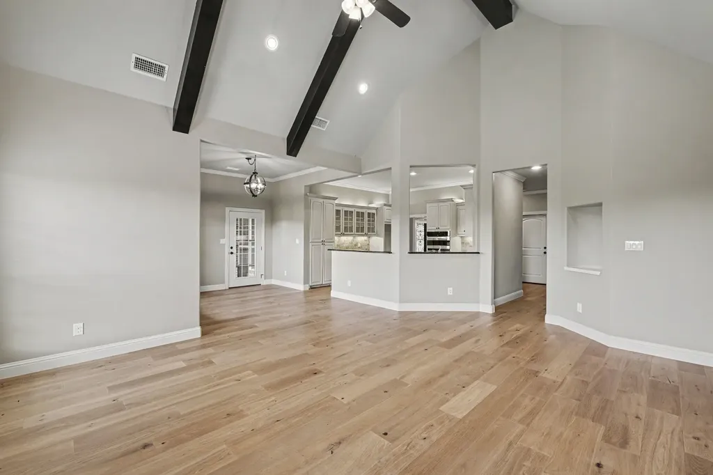 2016 Fox Bend Trace Gunter TX 75058