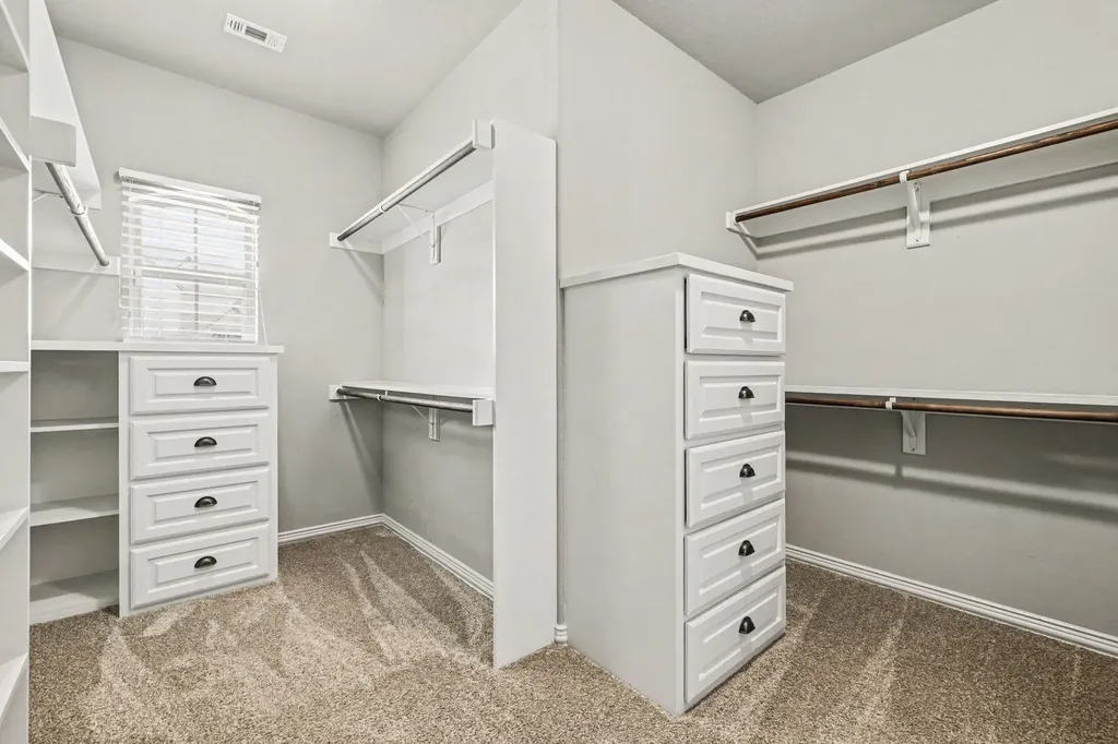 2016 Fox Bend Trace Gunter TX 75058
