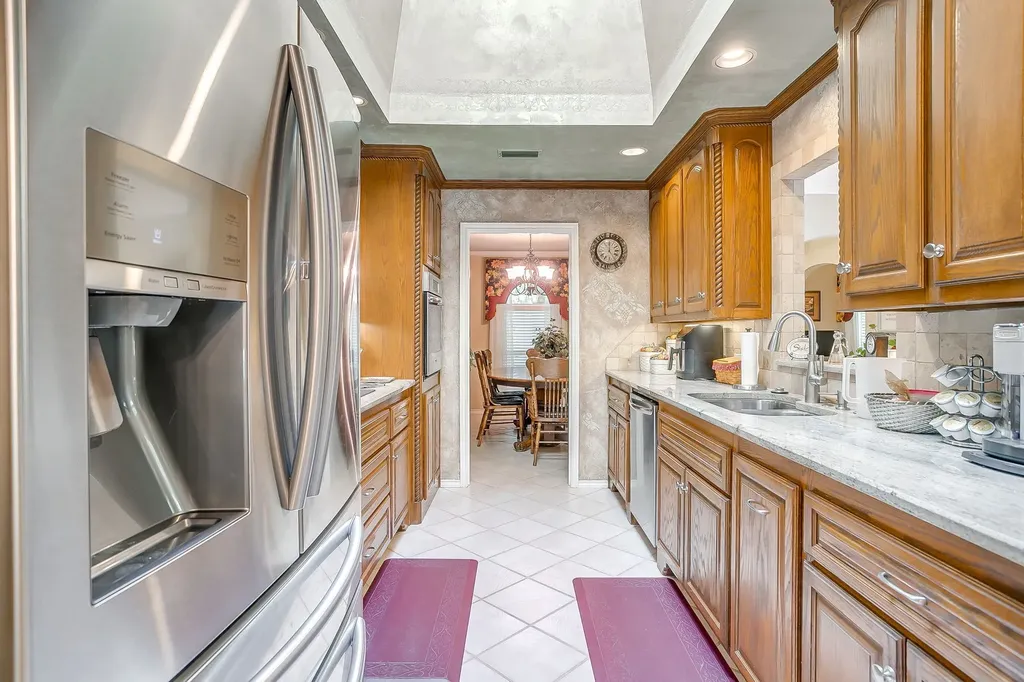 922 Highland Drive Cleburne TX 76033