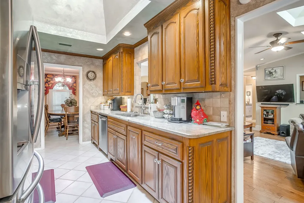 922 Highland Drive Cleburne TX 76033