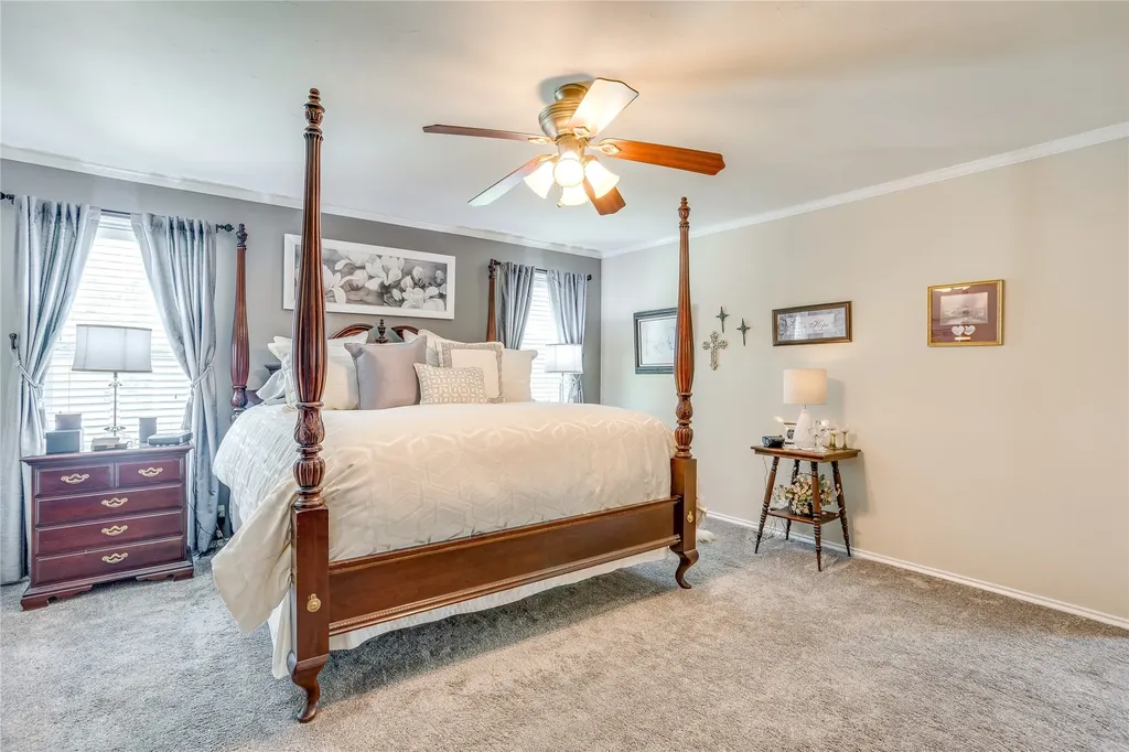 922 Highland Drive Cleburne TX 76033