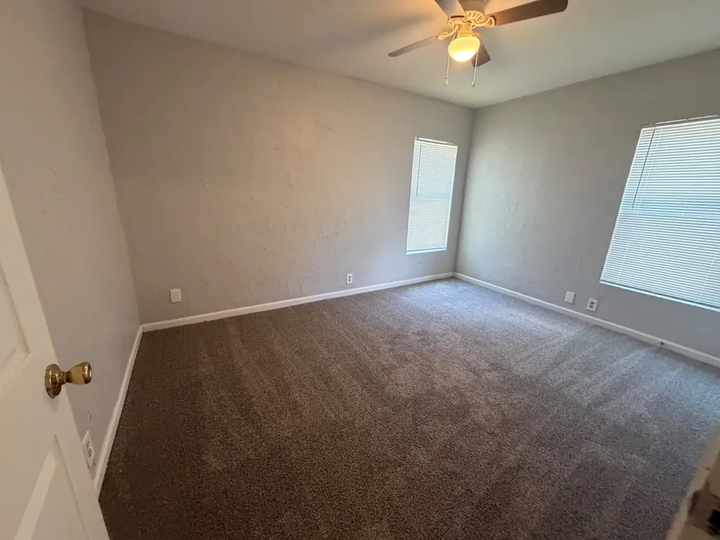 2663 Burton Avenue Fort Worth TX 76105