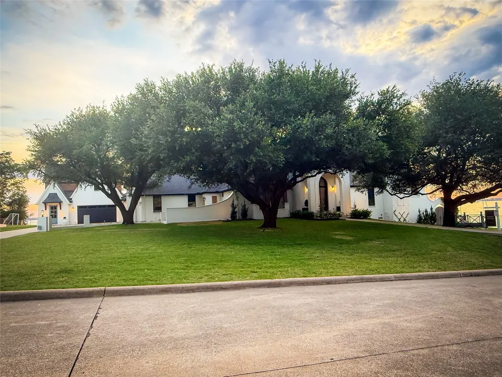 115 Luther Lane Heath TX 75032